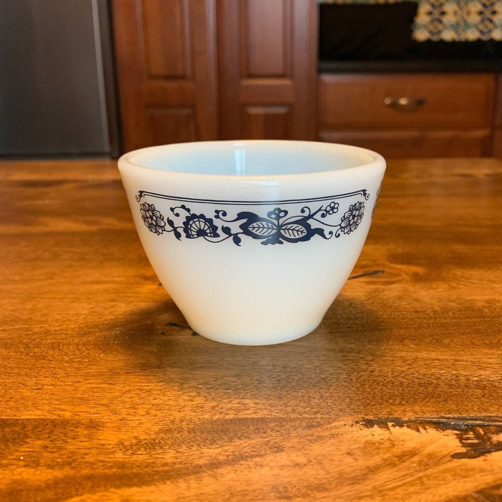 Vintage Corning Old Town Blue Pattern Sugar Bowl